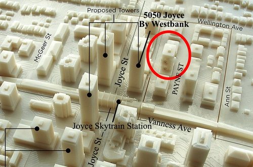 r2219586