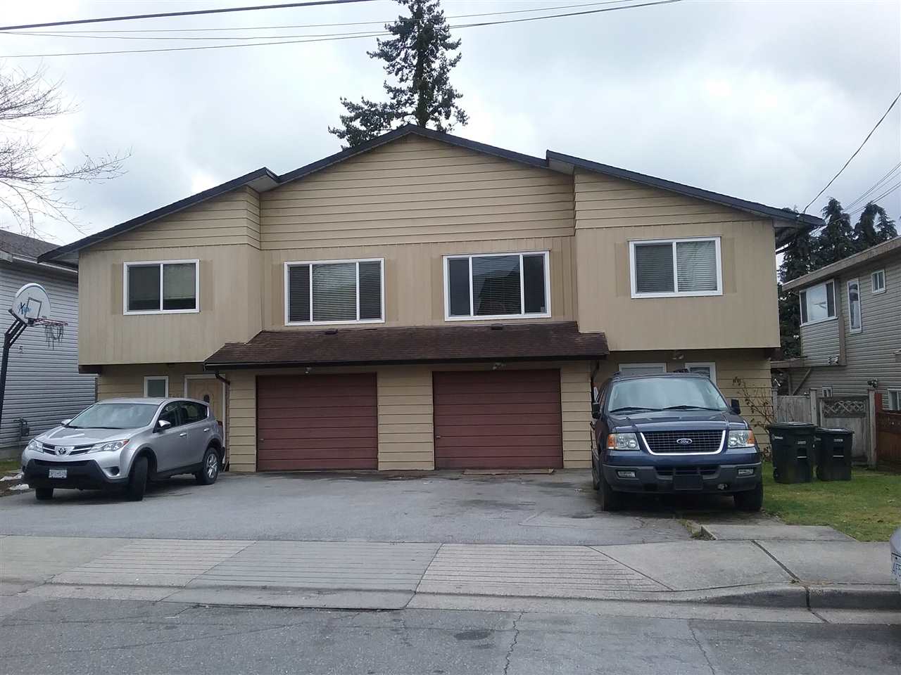 r2299734