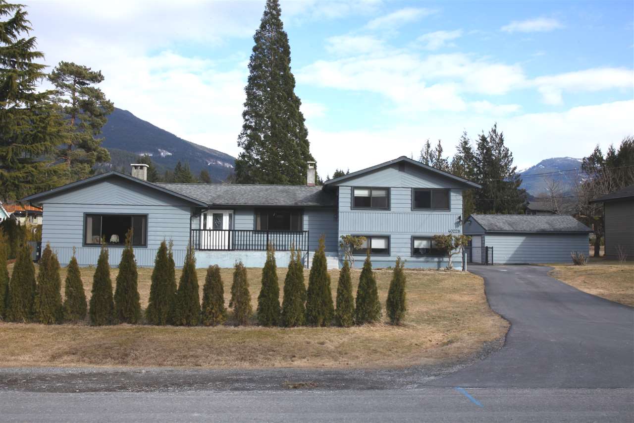 r2348707