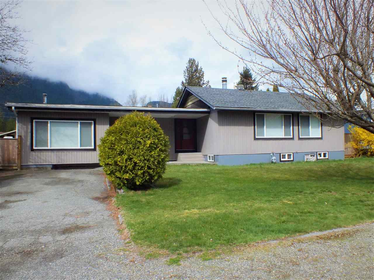 r2355406