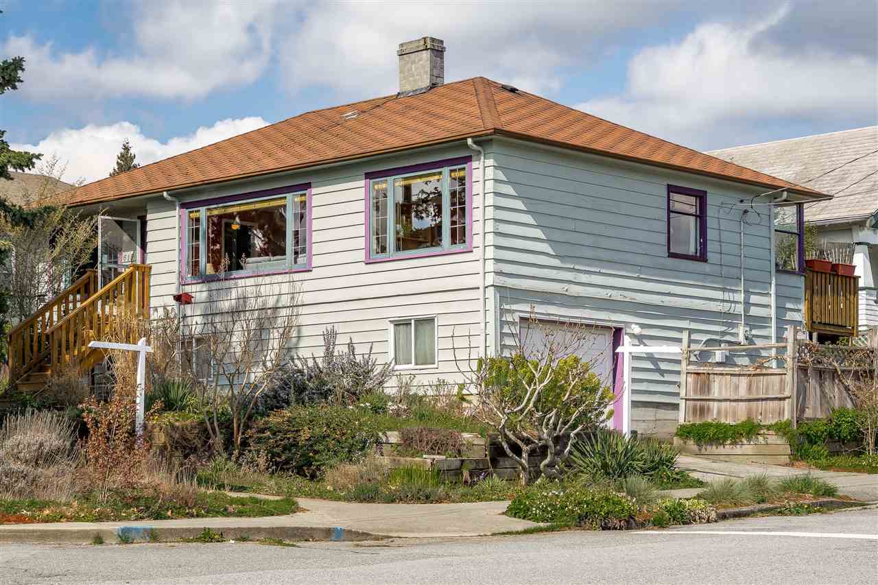 r2358283